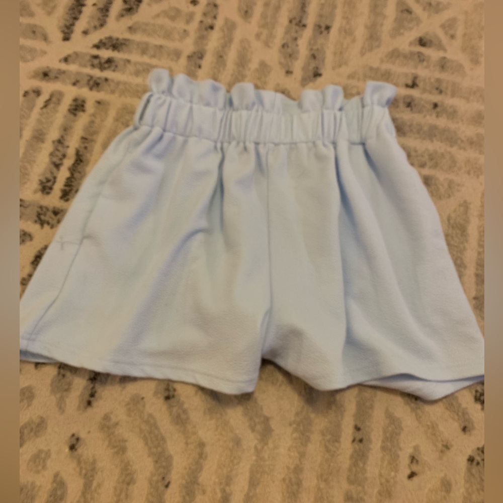 Flowy blue skirt